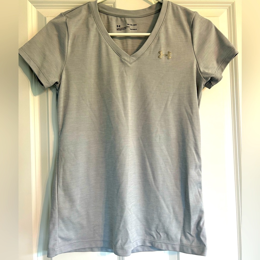 Under Armour Heat Gear Short Sleeve, Size XS